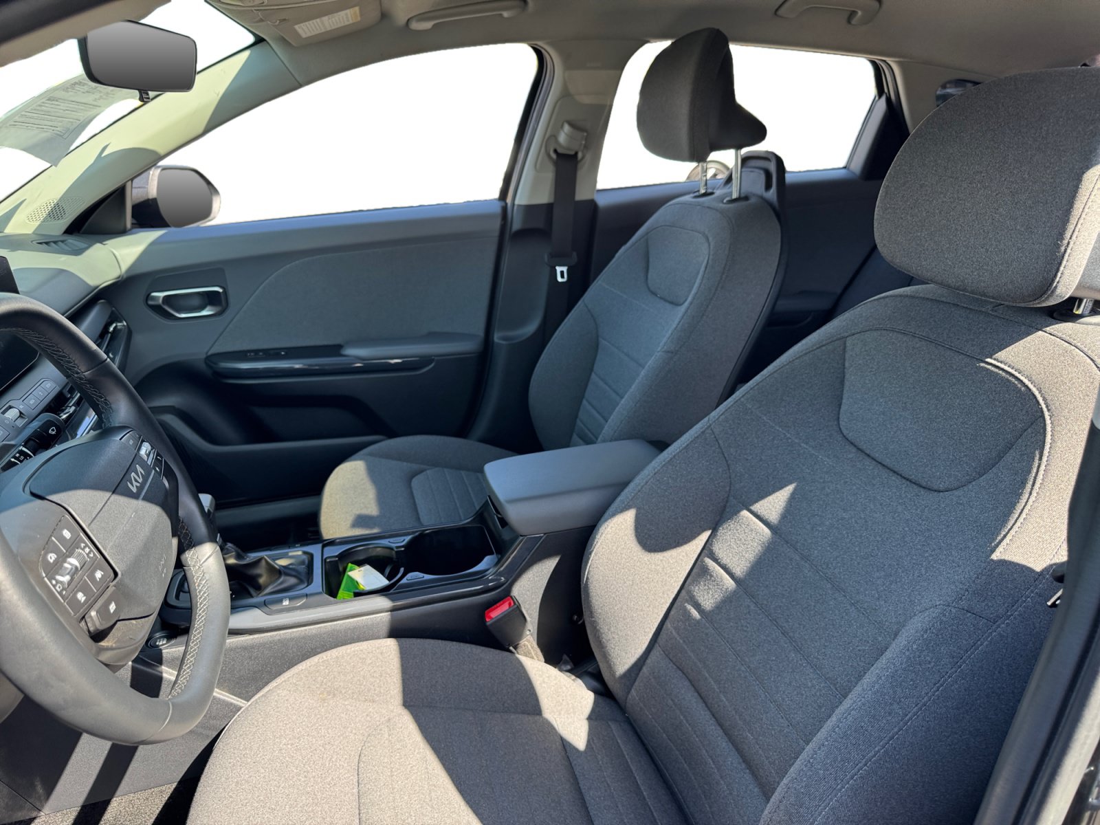 Used 2025 Kia K4 EX FWD image 9