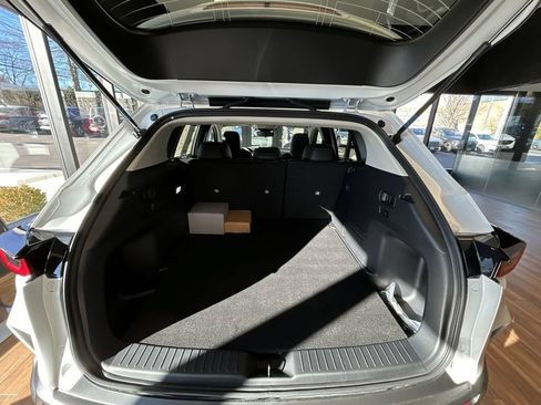 Used 2024 MAZDA CX-50 AWD 2.5 S w/ Cargo Package image 16