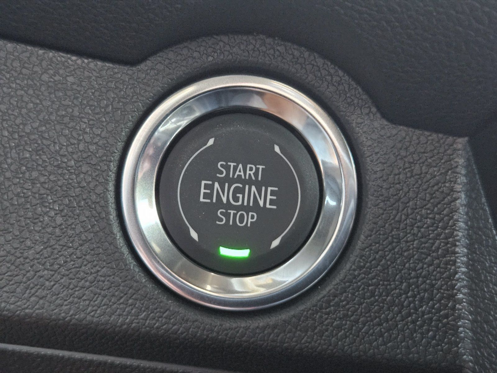New 2027 Chevrolet Traverse LT FWD image 21