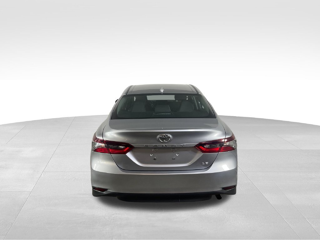 Used 2024 Toyota Camry LE FWD image 8