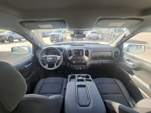 Used 2026 Chevrolet Silverado 1500 Custom w/ LPO, Dark Essentials Package RWD image 10
