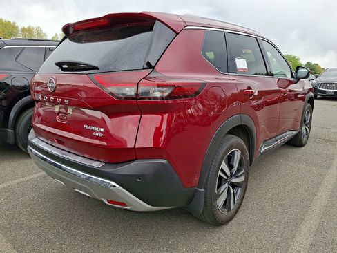 Certified 2023 Nissan Rogue Platinum w/ Platinum Premium Package AWD/4WD image 4