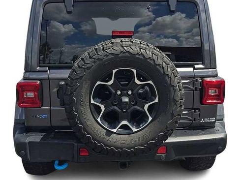 Used 2021 Jeep Wrangler Unlimited Rubicon 4xe w/ Steel Bumper Group AWD/4WD image 5