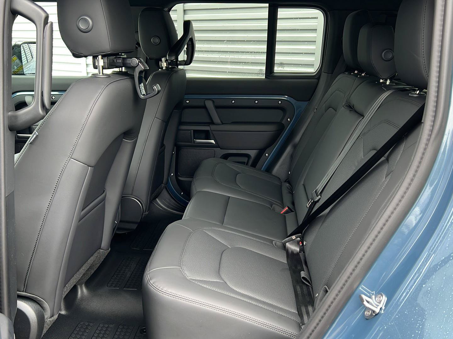 New 2026 Land Rover Defender 110 S AWD/4WD image 8