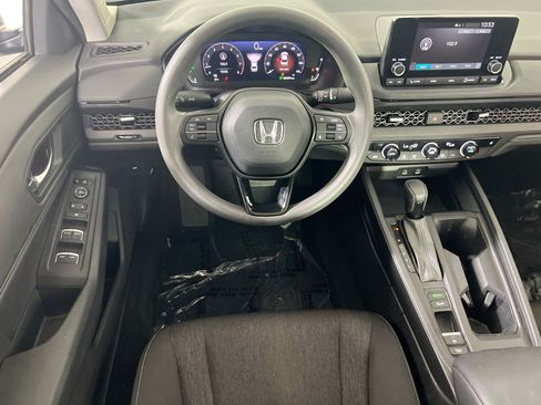 Used 2023 Honda Accord EX image 22