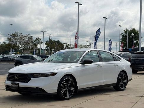 Certified 2026 Honda Accord SE image 6