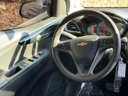 Used 2021 Chevrolet Spark LT w/ Spark Special Edition image 12