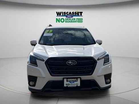 Used 2023 Subaru Forester Premium AWD/4WD image 2