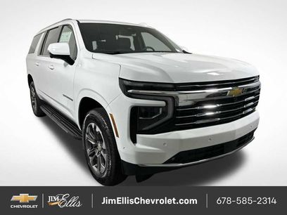 New 2026 Chevrolet Suburban LT w/ Comfort Package