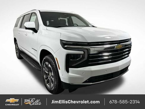 New 2026 Chevrolet Suburban LT w/ Comfort Package image 1