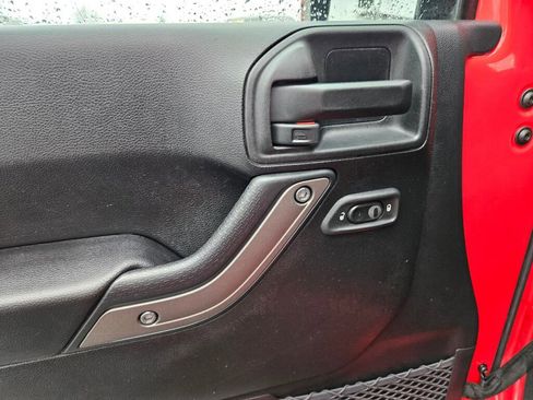 Used 2017 Jeep Wrangler Unlimited Sport w/ Quick Order Package 23S image 15