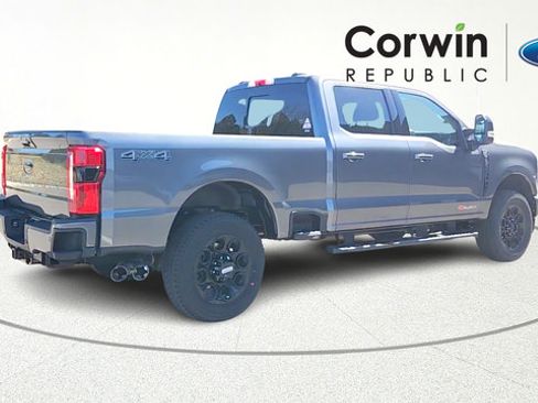 New 2026 Ford F250 Lariat w/ Black Appearance Package AWD/4WD image 8
