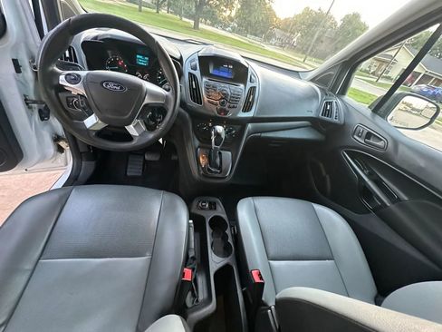 Used 2016 Ford Transit Connect XL FWD image 13