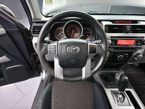 Used 2013 Toyota 4Runner SR5 w/ Convenience Pkg AWD/4WD image 24