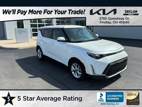 Used 2025 Kia Soul LX w/ LX Technology Package FWD image 1
