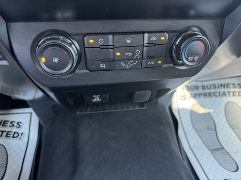 Used 2022 Ford F250 XLT w/ XLT Value Package image 21
