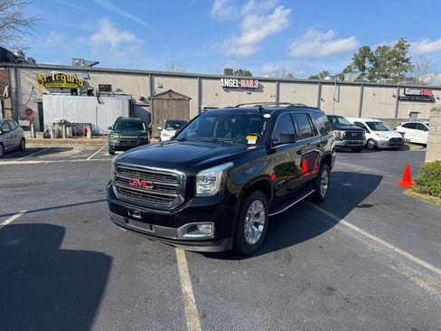 Used 2018 GMC Yukon SLT image 4