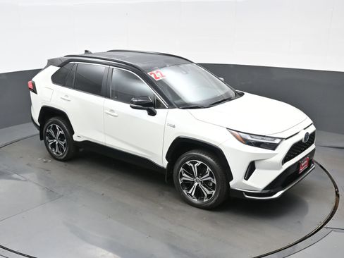 Used 2022 Toyota RAV4 XSE image 34