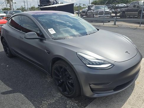 Used 2018 Tesla Model 3 Long Range RWD image 5