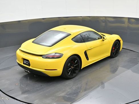 Certified 2024 Porsche 718 Cayman S w/ Premium Package image 30