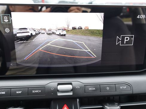 Certified 2025 Kia K4 EX image 21