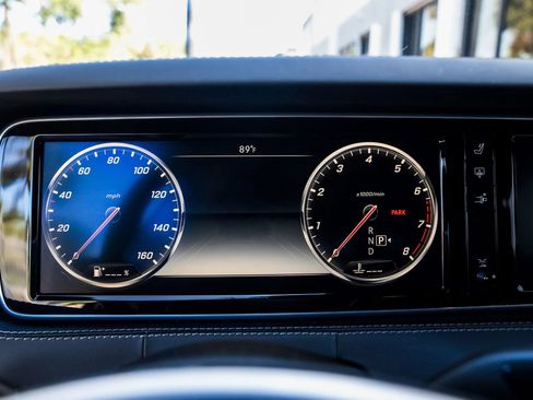 Used 2015 Mercedes-Benz S 550 4MATIC Coupe image 31