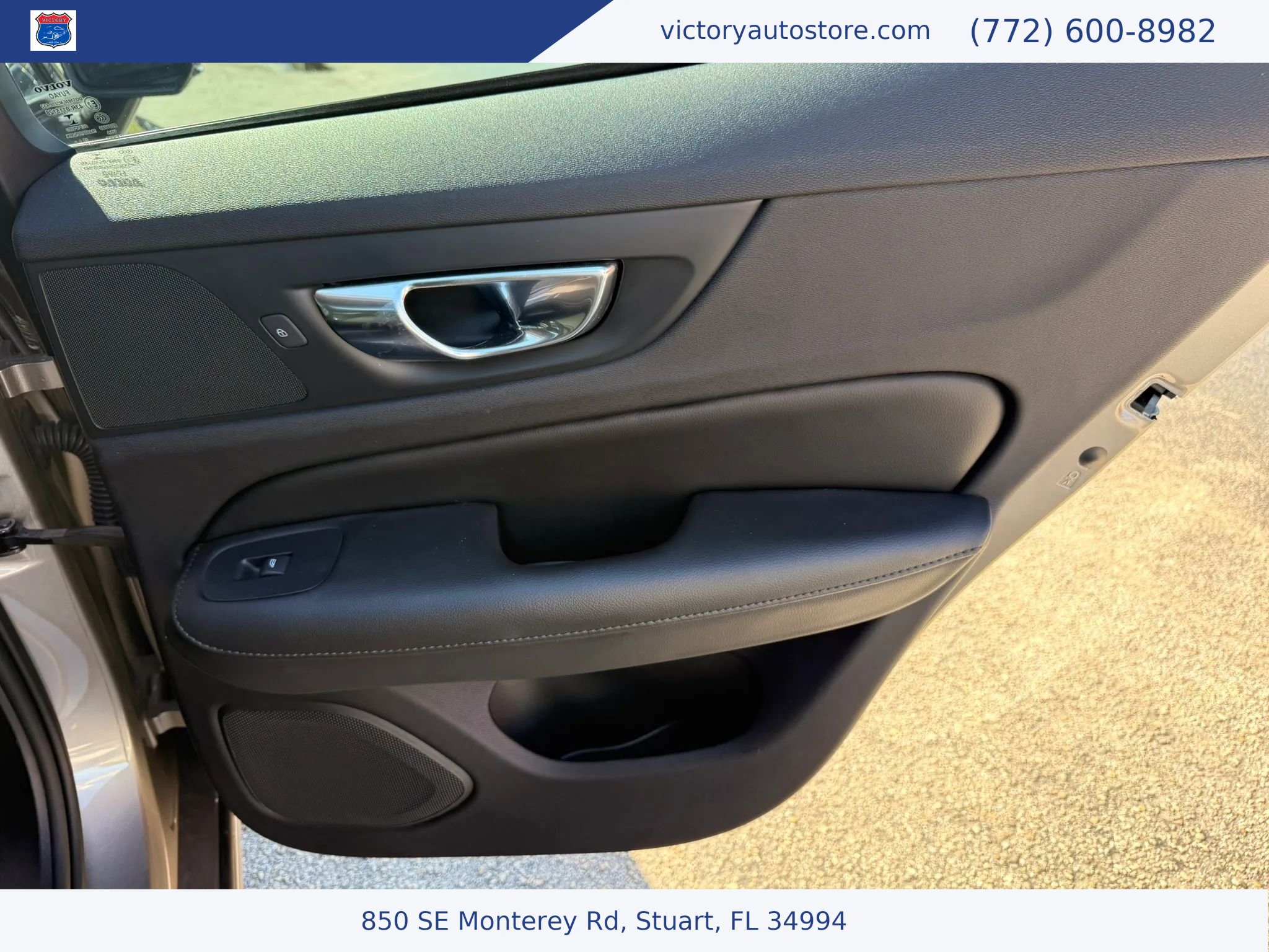 Used 2020 Volvo S60 T5 Momentum FWD image 26