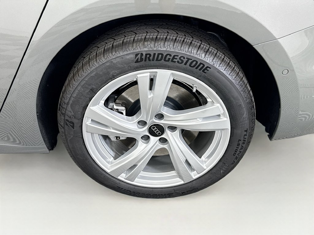 Used 2025 Audi A5 Premium AWD/4WD image 31