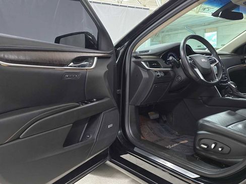 Used 2019 Cadillac XTS Luxury image 19