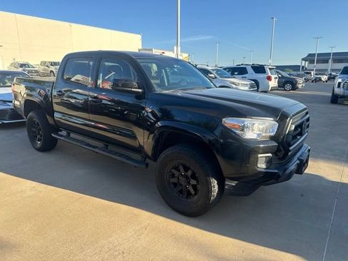 Used 2023 Toyota Tacoma SR w/ SR Convenience Package RWD image 2