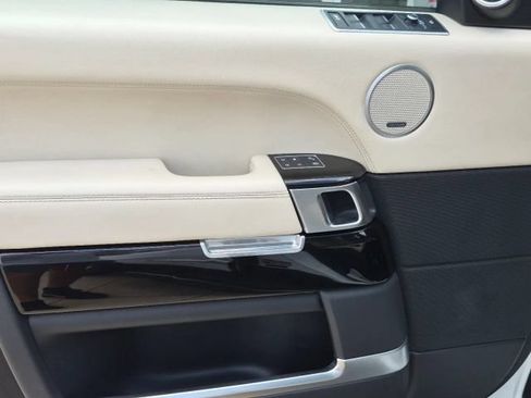 Used 2017 Land Rover Range Rover Autobiography AWD/4WD image 10