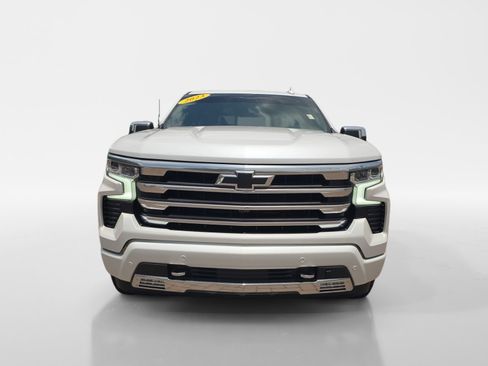 Used 2023 Chevrolet Silverado 1500 High Country AWD/4WD image 8