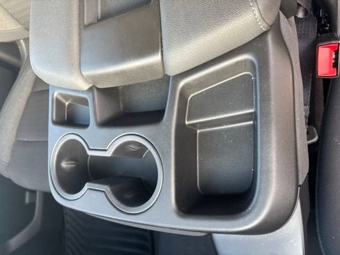 Used 2024 Chevrolet Silverado 1500 Custom image 23