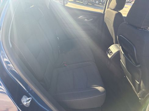 Used 2023 GMC Terrain SLE w/ Driver Convenience Package image 20