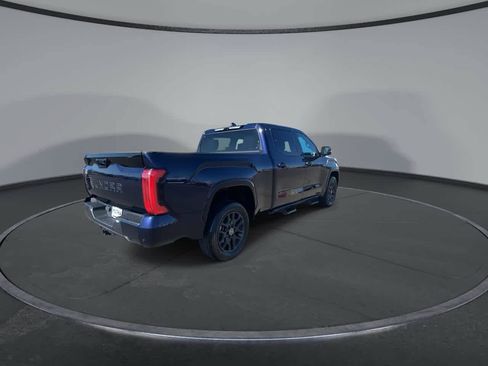 Used 2024 Toyota Tundra Platinum AWD/4WD image 8