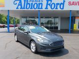 Used 2020 Ford Fusion SE image 3