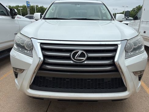 Used 2014 Lexus GX 460 Luxury AWD/4WD image 2