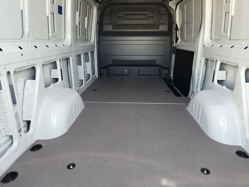 New 2026 Mercedes-Benz Sprinter 2500 image 22