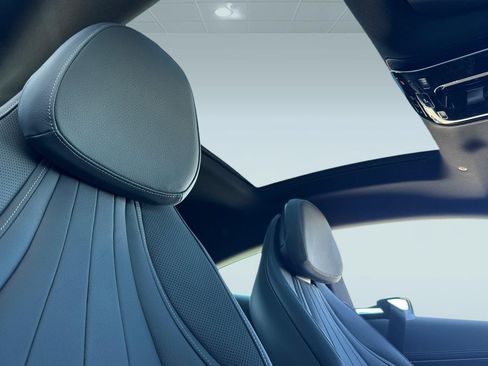 New 2026 Mercedes-Benz CLE 450 4MATIC Coupe image 14