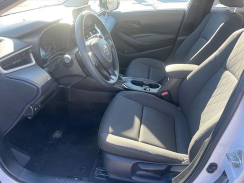 Used 2024 Toyota Corolla LE image 19