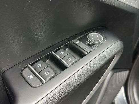 Used 2024 Kia Soul LX w/ Option Group 015 image 23