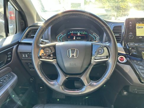 Used 2018 Honda Odyssey Elite image 11