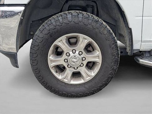 Used 2023 RAM 2500 Big Horn w/ Level 1 Equipment Group image 22