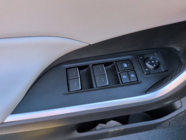Certified 2025 Toyota RAV4 XLE FWD image 12