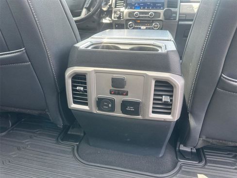 Used 2022 Ford F350 Lariat w/ Tremor Off-Road Package AWD/4WD image 12