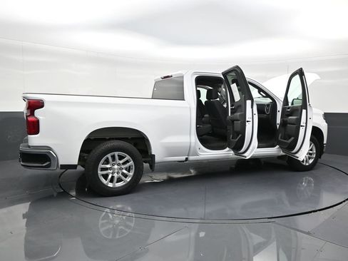 Used 2019 Chevrolet Silverado 1500 LT w/ All-Star Edition image 28