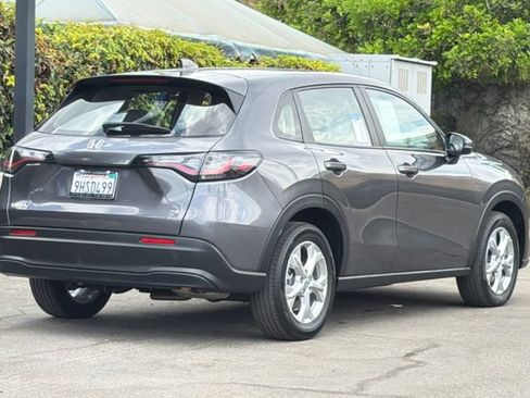 Certified 2024 Honda HR-V LX image 4