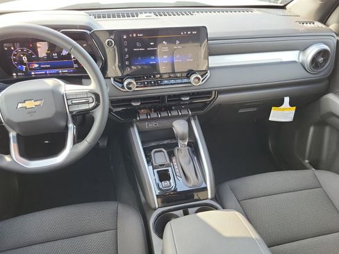 New 2025 Chevrolet Colorado LT w/ Advanced Trailering Package RWD image 15
