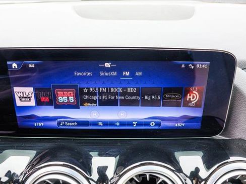 Used 2024 Mercedes-Benz GLA 250 4MATIC image 17