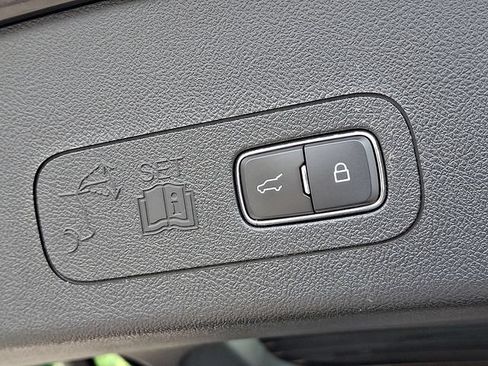 Certified 2024 Lincoln Aviator Reserve w/ Equipment Group 201A AWD/4WD image 30